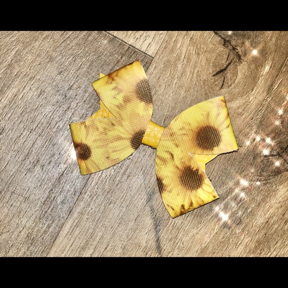 Custom Bows - Picture 5 of 7